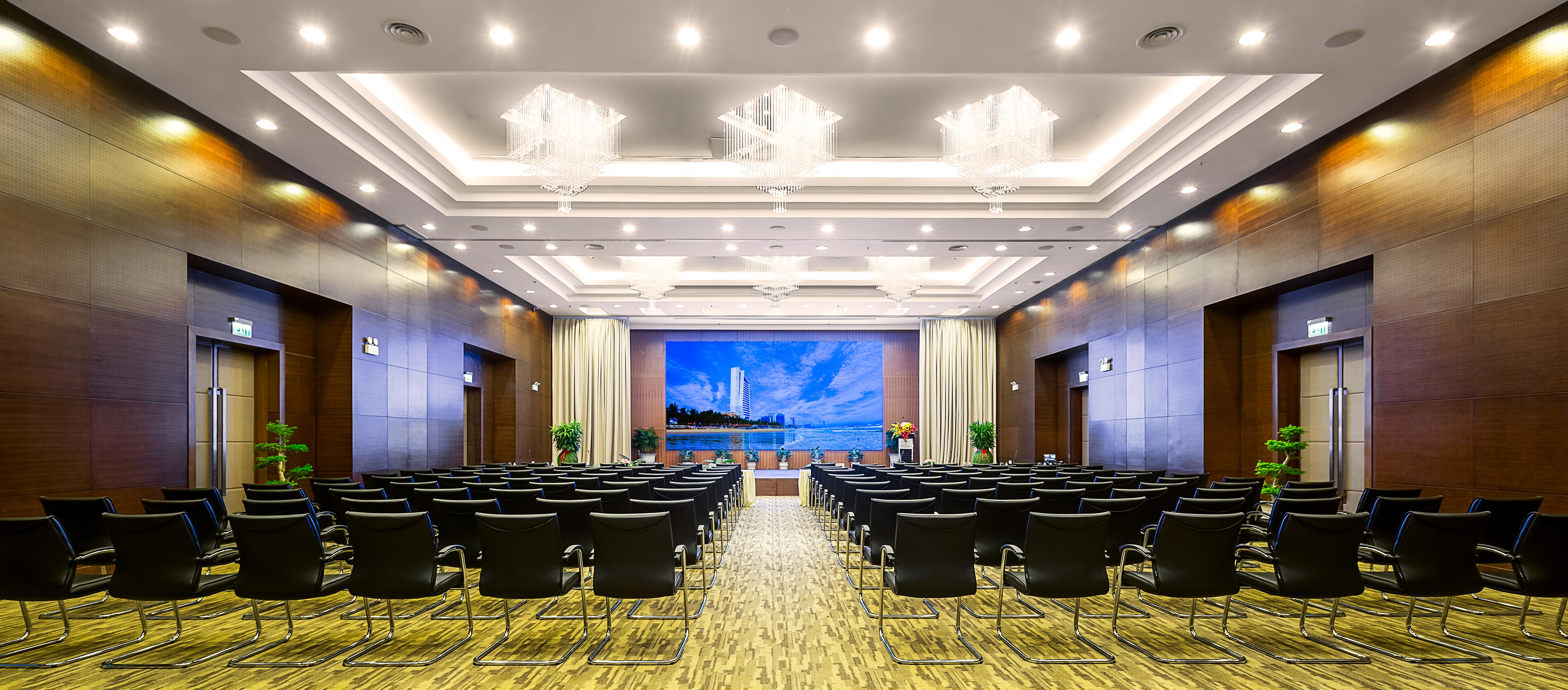 Grand Tourane Hotel Da Nang Zewnętrze zdjęcie